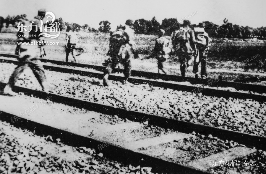1939年5月，金明率队南进时横跨龙海铁路.jpg