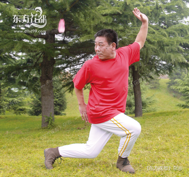 单飞燕▲"苏秦背剑"在历史上青州临淄原为一地,西晋永嘉五年(公元